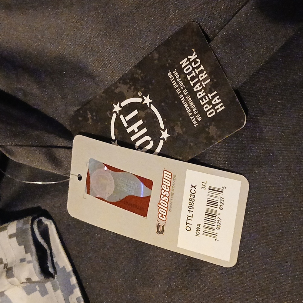 Colosseum Men's Black Polyester Shirt Size 3XL - Picture 6 of 6